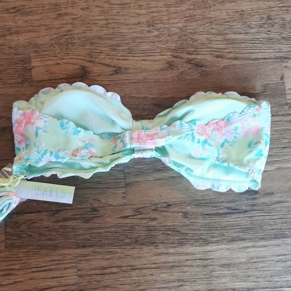 𝅺la Hearts Bikini Top Bandeau Green Floral New Medium M - Picture 1 of 4